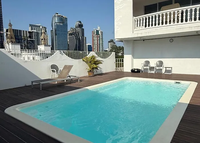 Peaceful Cozy With Stunning View&full Kitchen *