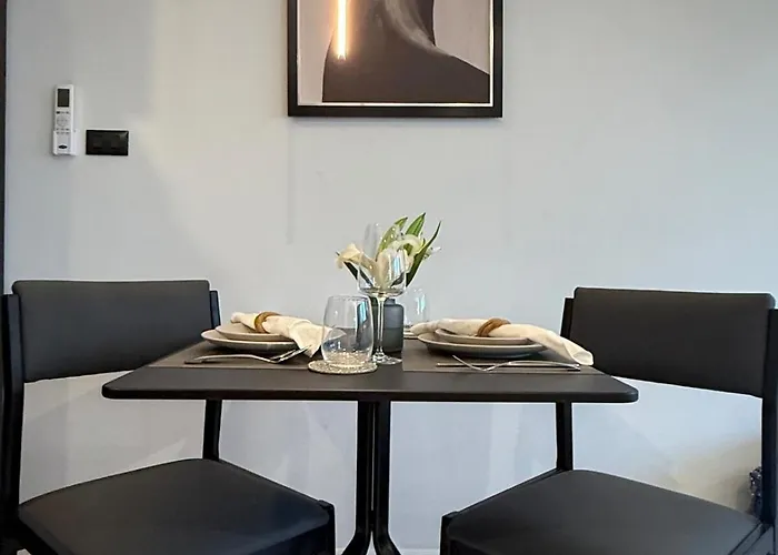 Peaceful Cozy With Stunning View&full Kitchen Bangkok