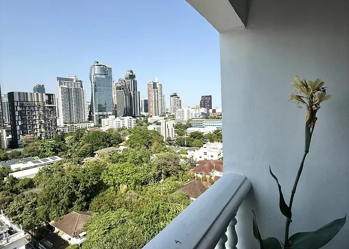 Peaceful Cozy With Stunning View&full Kitchen *